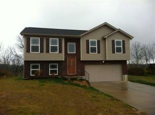 250 Ten Mile Dr, Dry Ridge, KY 41035