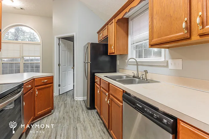 6409 Deerwood Pl — Photo 6