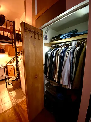 Rented by Compass | media 45