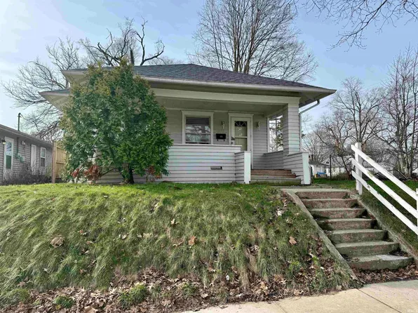 804 E Calvert St, South Bend, IN 46617