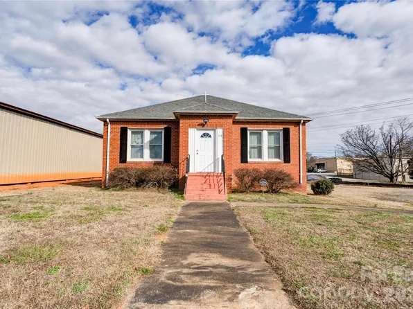 215 Morton St, Shelby, NC 28152