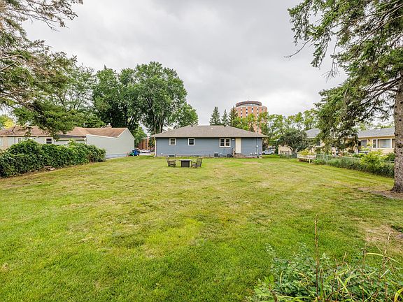 4th image of 1510 6th Ave S