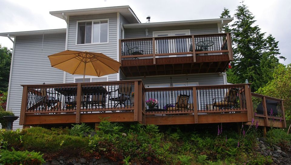 1st image of 130 N Hill Way
