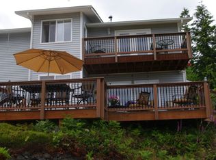 130 N Hill Way, Hoodsport, WA 98548
