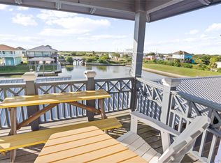 2205 Nelson Ave, Port Bolivar, TX 77650
