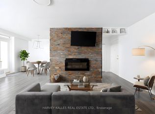 50 Gulliver Rd #304, Toronto, ON M6M2N2