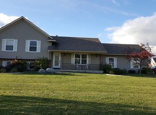 843 Wallin Dr, Jenison, MI 49428