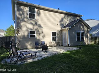 213 Chalet Rd, Holly Ridge, NC 28445