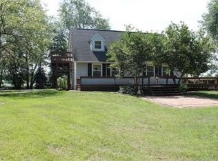 1860 W Layton Rd, Fowlerville, MI 48836