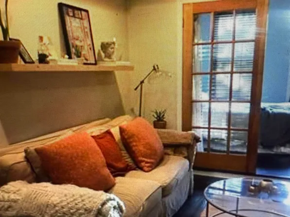 224 Madison Street image 1 of 9