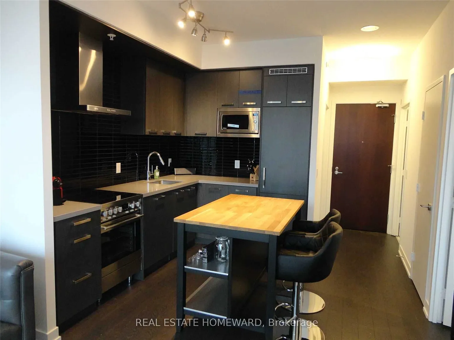 1 bed, $2,500 — Photo 3