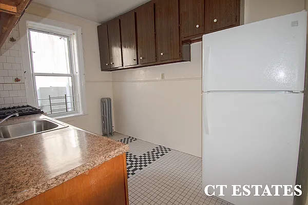 Rented by CT Estates | media 19