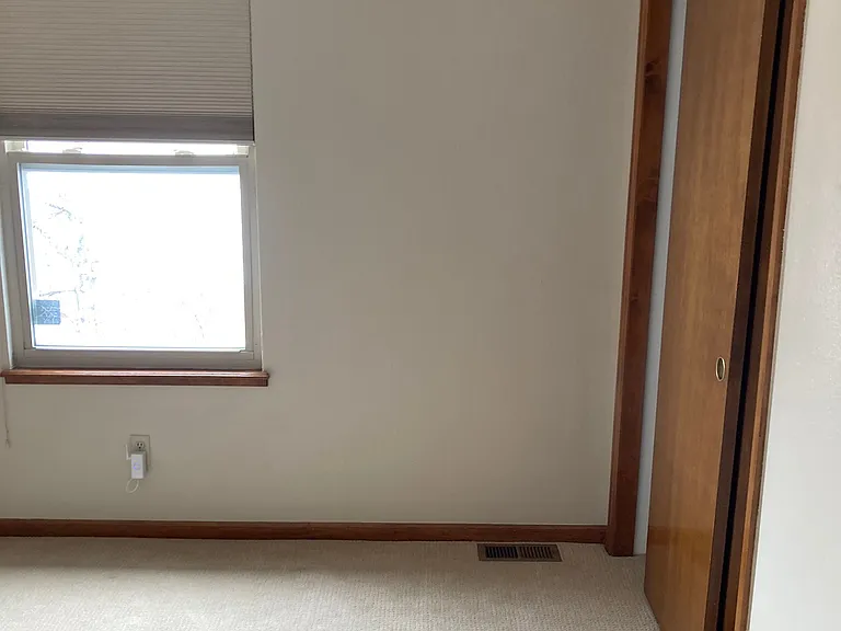 Third Bedroom A (11x7)
South facing window
Wall Closet on Right
