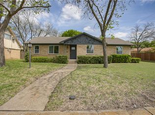 5810 Gardendale Dr, Dallas, TX 75228