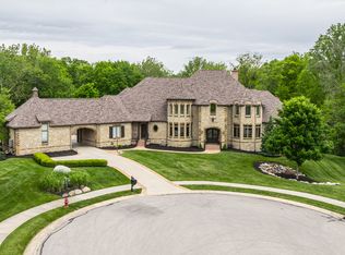 15612 Count Viking Ct, Westfield, IN 46074