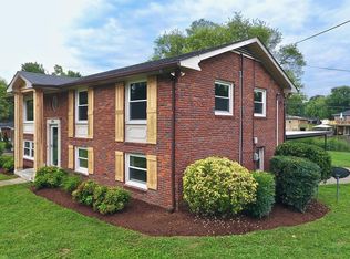 124 Chippendale Dr, Hendersonville, TN 37075