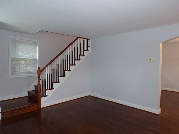 4th image of 4767 1st St N