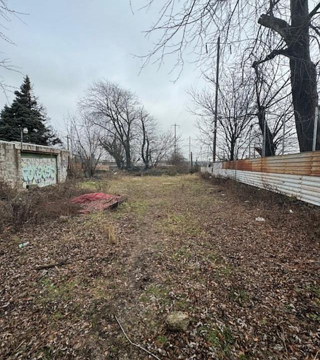 2nd image of 1148 E Sedgley Ave #54