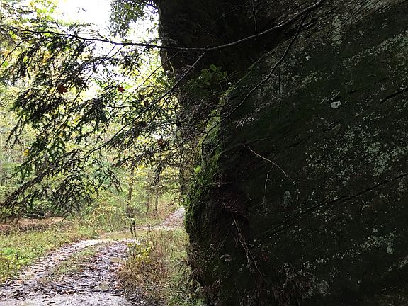 Huge rocks at South side