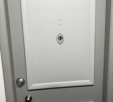 4th image of 3516 Russell Blvd #1B-1Ba-650Sqft