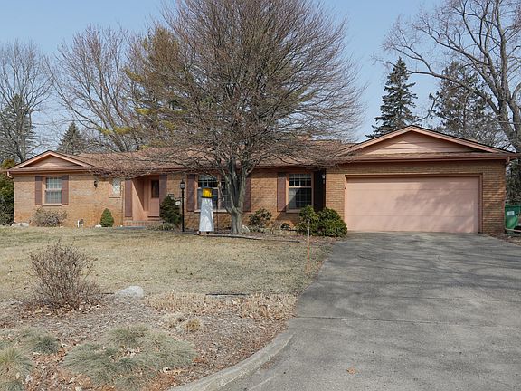 141 Pleasantview Dr-102