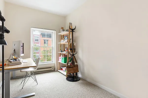 Rented by Compass | media 24