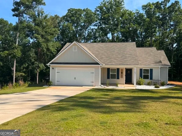 141 Rolling Woods Ln, Hull, GA 30646