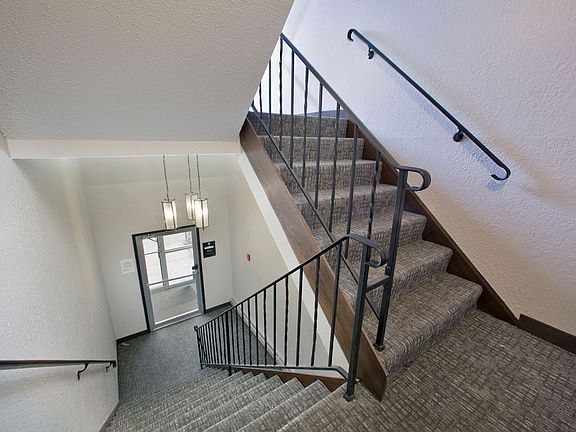 2nd image of 2636 Fremont Ave S APT 202