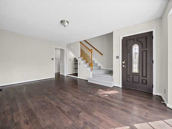 5th image of 1209 Shorehaven Dr