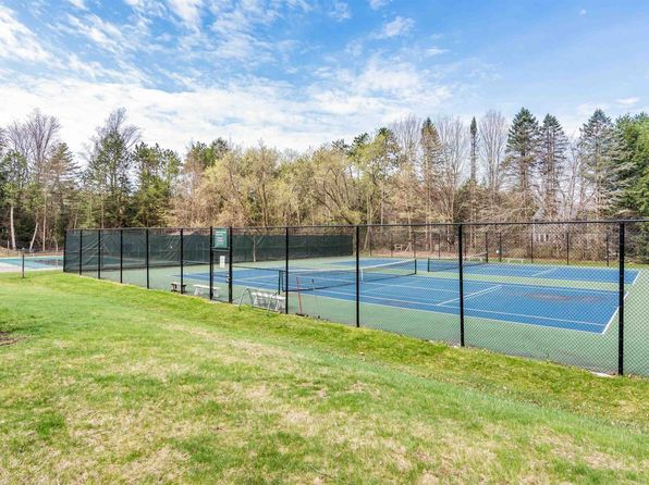 522 Acorn Ln, Shelburne, VT 05482