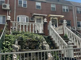 15058 78th Rd, Flushing, NY 11367