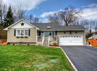 3821 Chesterfield Dr, Mohegan Lake, NY 10547