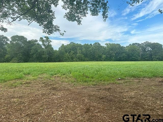 1st image of 1048 County Road 104