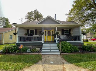 104 E Barnes St, Centralia, MO 65240