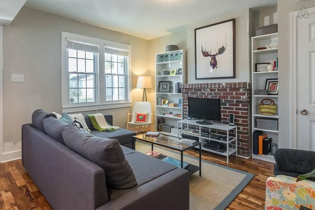 2 bed, 1230 sqft, $2,000 — Photo 3