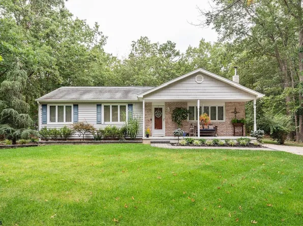 608 4th Ave, Egg Harbor City, NJ 08215