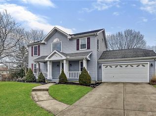 796 Farmbrook Dr, Dayton, OH 45430