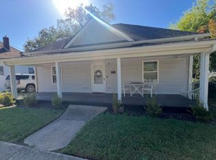 206 Moore St, Greer, SC 29651