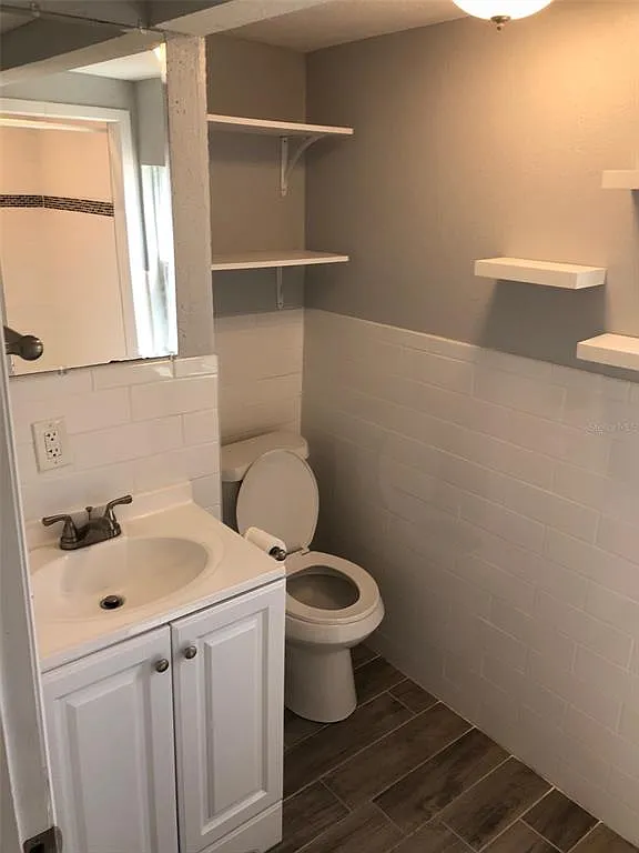 Studio, 1.0 bath, 400 sqft, $1,200 — Photo 4
