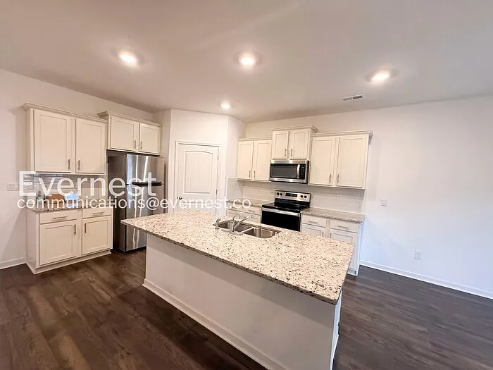 7044 Turnberry Highlands Cv — Photo 2