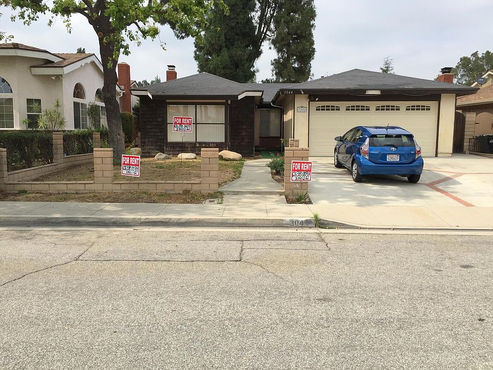 1st image of 3044 E Cecelia St