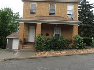1043 Chestnut St, Ambridge, PA