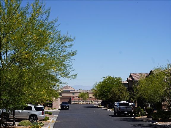 4th image of 9253 Romance Diamond St
