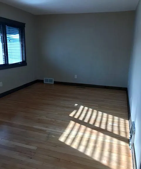 1602 Hogeboom Ave — Photo 9