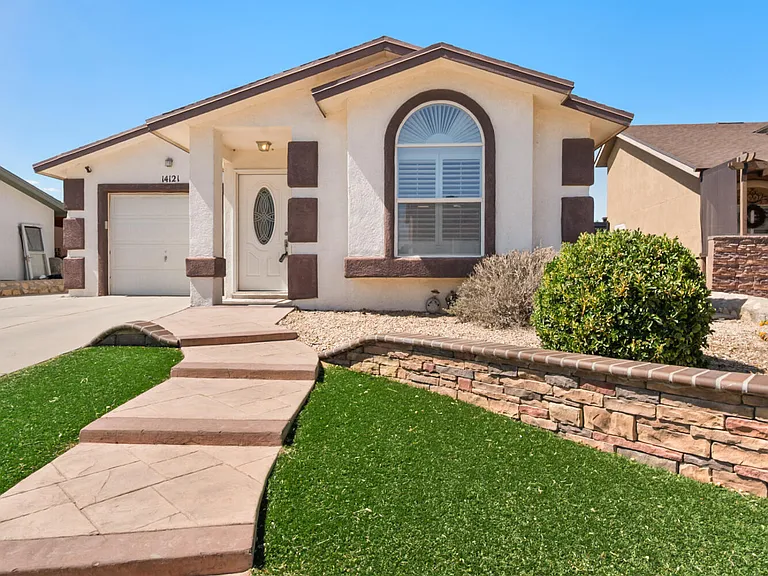 14121 Tierra Halcon Dr — Photo 38