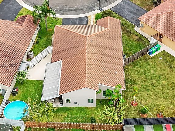 5th image of 12742 NW 11th Pl