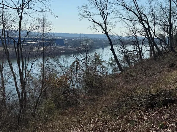 418 Dogwood Ln, Chattanooga, TN 37405