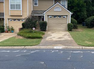3233 Long Iron Dr, Lawrenceville, GA 30044