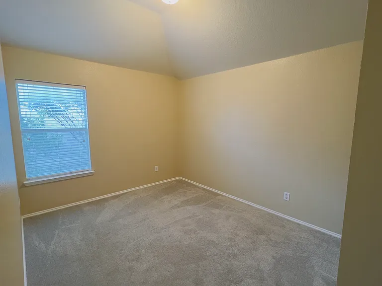 1210 Antoinette Dr — Photo 20