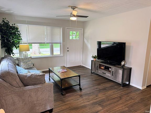 5th image of 1613 Marbo Ave